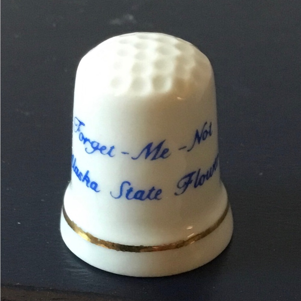 Porcelain Floral Blue Thimble with Gold Trim - Picture 2 of 5